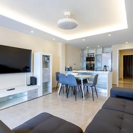 Apartman Sea Front Spacious 2 Bedroom Costa Adeje (Tenerife)