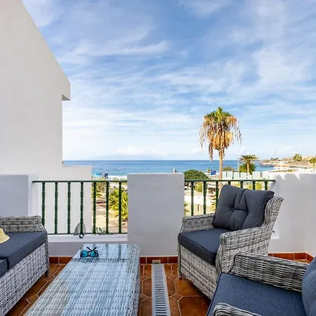 Sea Front Spacious 2 Bedroom Apartment Costa Adeje (Tenerife)
