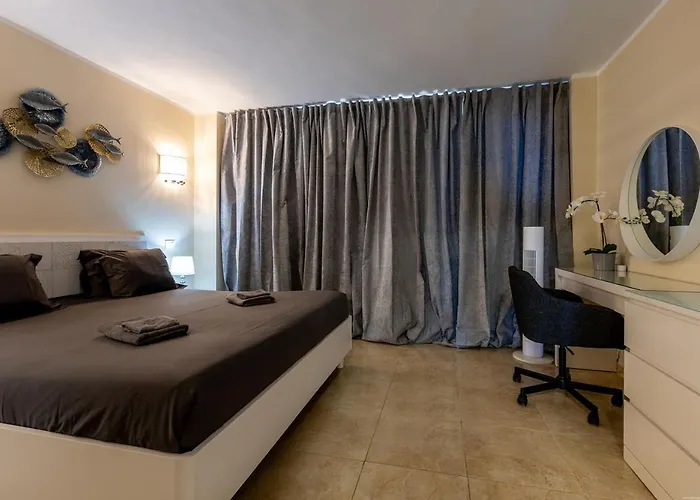 Sea Front Spacious 2 Bedroom Apartamento